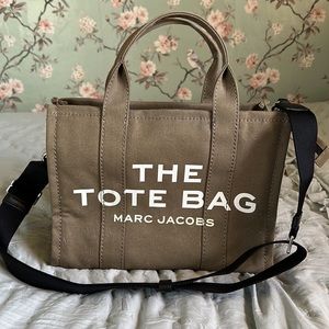 Marc Jacobs The Tote Bag